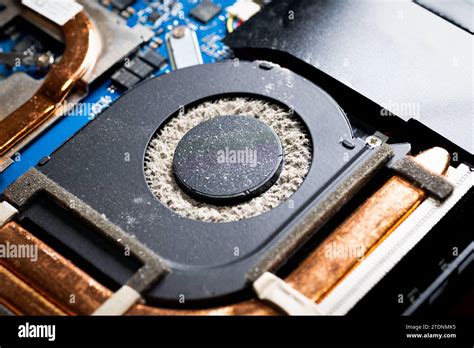 Cleaning A Computer Fan at Audrey Cunningham blog