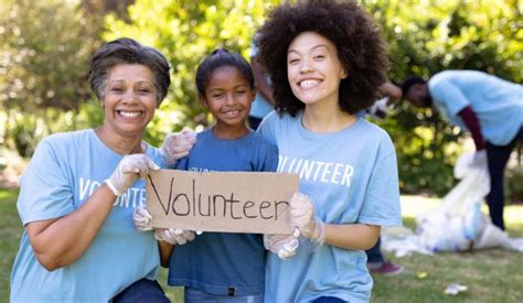 Volunteers – Happier Way Foundation