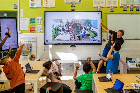 Interactive Learning with Technology: Advantages and Real-Life Applications