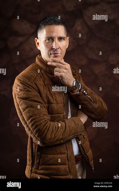 Confidence expression hi-res stock photography and images - Alamy