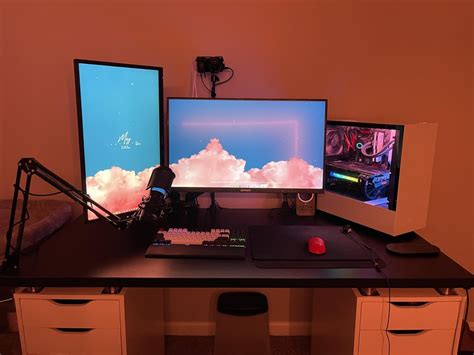 Decided to clean up the gaming setup. Pretty happy with how it turned ...