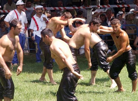 DAVID DUST: Turkish Oil Wrestling