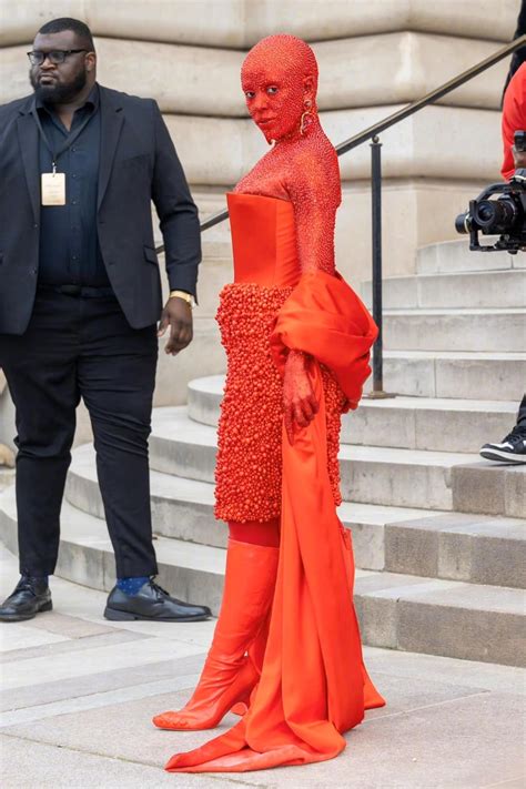 a mod conflict or a cc problem? : r/Sims3