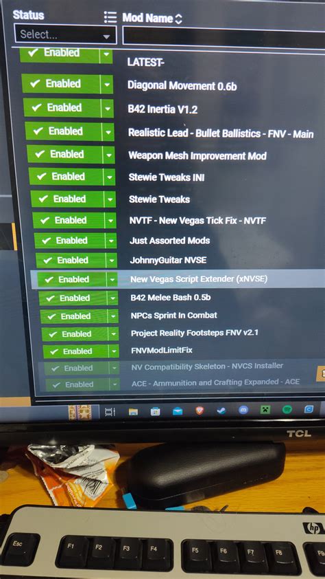 So Im guessing there is a mod conflict somewhere but I really don't ...