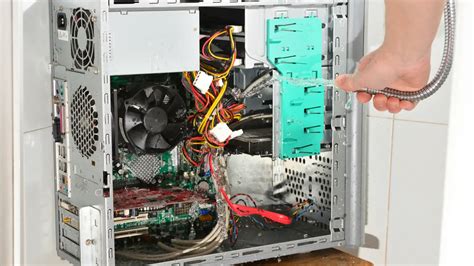 How to clean dust from a PC without compressed air - The Pine Street