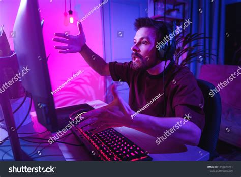 1,378 Frustrated Gamer Stock Photos, Images &amp; Photography | Shutterstock