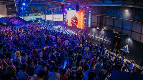 Gaming and gender: Towards sustainable gaming cultures - Education