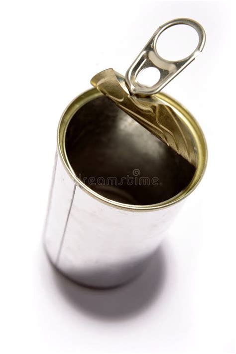 How can game moderators foster positive engagement & mitigate toxicity in community discussions?