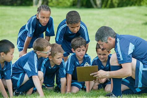 110+ Coach Huddle Clipboard Stock Photos, Pictures &amp; Royalty-Free ...