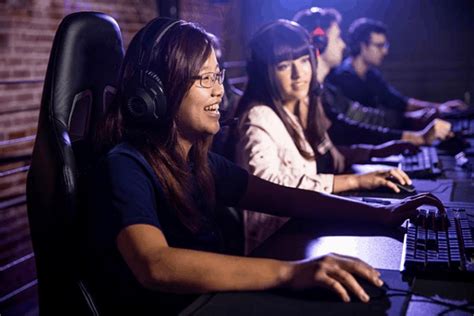 7 Tips To Become An Esports Pro Player