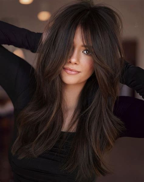 30 Dazzling Hairstyles with Long Layers for Thick Hair
