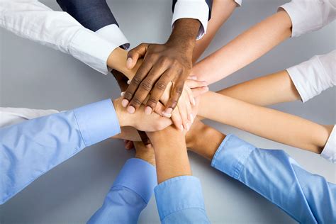 Why Teamwork is Important in the Workplace - Australian Institute of ...