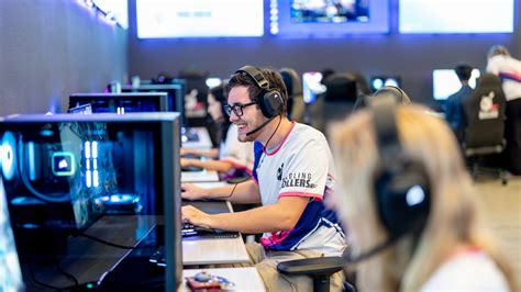 Esports team ready to roll in brand new campus arena - Ringling College ...