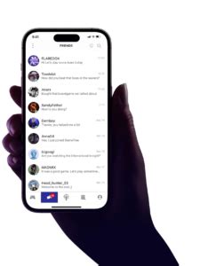 What actionable strategies effectively manage toxic game mod comments & foster positive discussion?