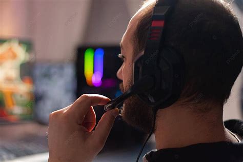 Headsetclad Pro Esport Player Captured In A Closeup Portrait While ...