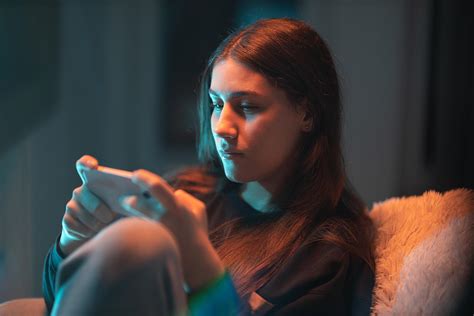 A Guide to Mobile Gaming for Content Creators | MinMxD