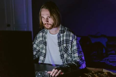 Examining the accomplishments of independent game creators