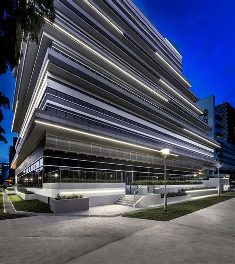 Gallery of 100PP Office Building / Ministry of Design - 7 | Facade ...