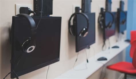 The Important Truth About Screen Time in Esports - Ready Esports