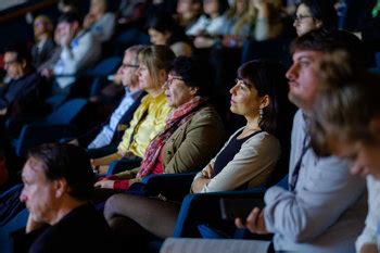 30 Examples of Community Engagement - Simplicable