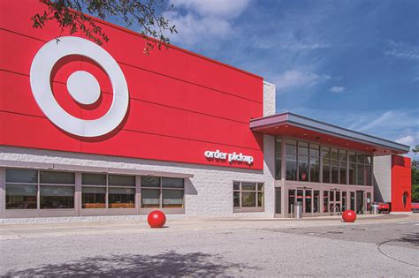 Down 30% in 2022, Is Target Stock a Buy?