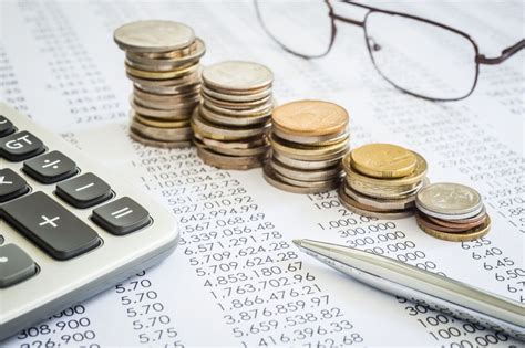 Which budget build counters the dominant meta pick in ranked play effectively?