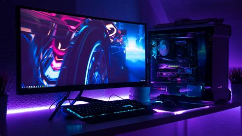 25 Amazing PC Gaming Battlestations | ForeverGeek