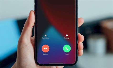 How To Answer Calls On iPhone Without Touching The Screen