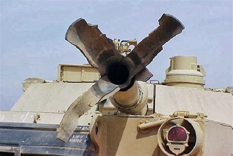 T-90 tank barrel burst kills 2 Armymen