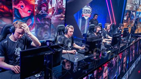 How to Create an Esports Team