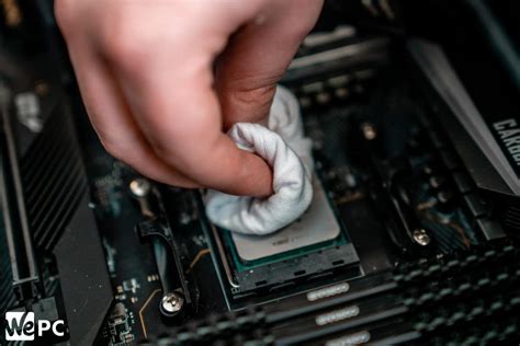 How To Apply Thermal Paste To CPU and GPU - step-by-step application