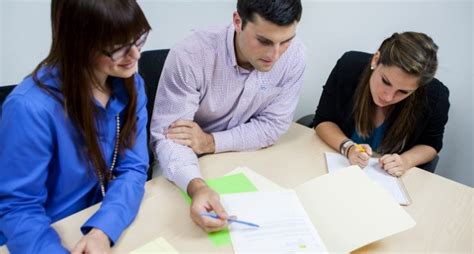 Your Guide to Collaborative Document Editing With Google Docs