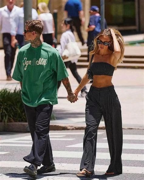 For indie game discovery, what specific pitch details boost ‘Indie Spotlight’ selection?