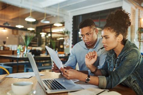 What are best practices for moderating game modding communities to prevent toxicity?