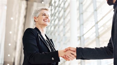 What is a professional? (Definition, standards and types) | Indeed.com ...