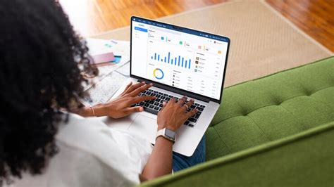 Best strategy to update game guides post-patch while preserving SEO?