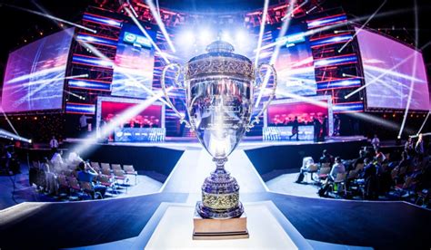 How to Start a Professional Esports Team - Ready Esports