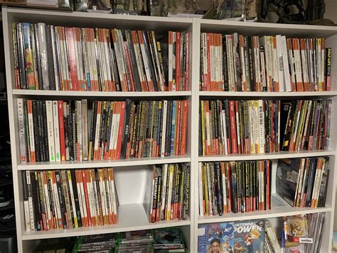 What’s the most effective way to highlight missable collectibles in game guides?