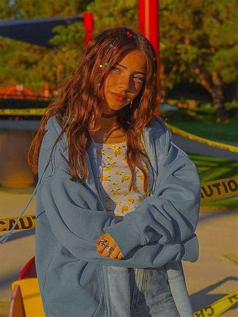 Indie vibezzz | Indie girl, Indie hair, Indie aesthetic