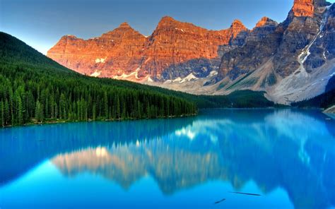 Beautiful blue clear water in Moraine Lake wallpaper - Nature ...