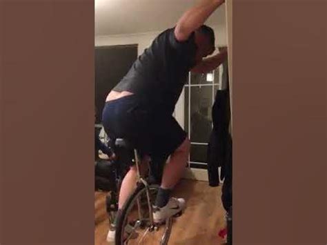 Fat bloke on a unicycle part 2 - YouTube