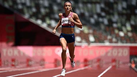 Jenna Prandini pounds through 200m prelim into semifinals - KTVZ