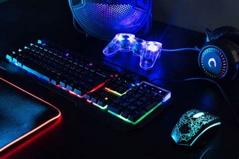 Which gaming monitor refresh rate (144Hz vs 240Hz) is best for competitive FPS?